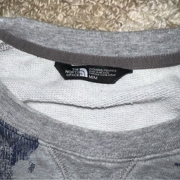 The north face size M sweatshirt - Picture 2 of 5
